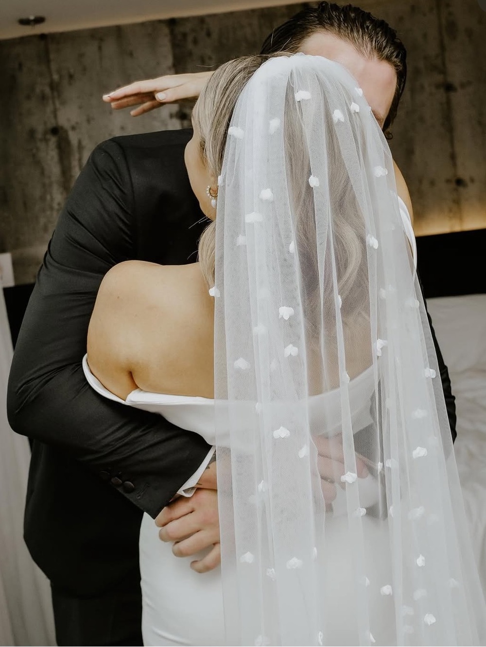 Made With Love Bridal Harlow Veil — Ivory Cathedral Length